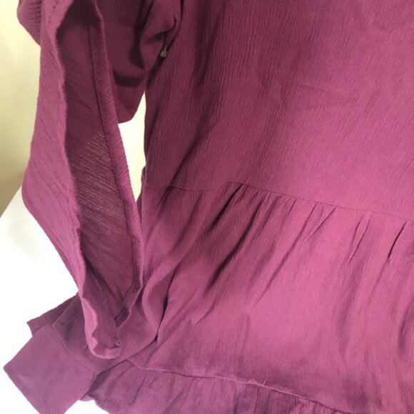 C Est 1946 NEW Boho Embroidery Floral Top Tee Bell Sleeves Shirt Lightweight 24W - Picture 5 of 15